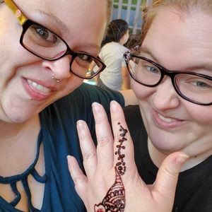 Meet your Posher, Janelle